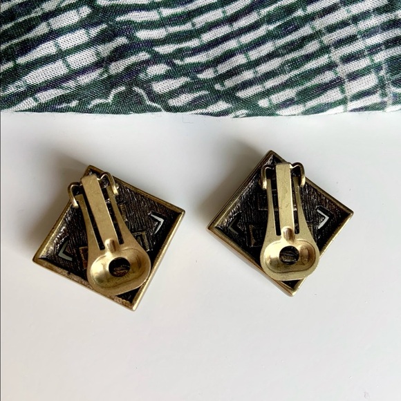 LaVintage retro sparkle clip earrings - Picture 3 of 6